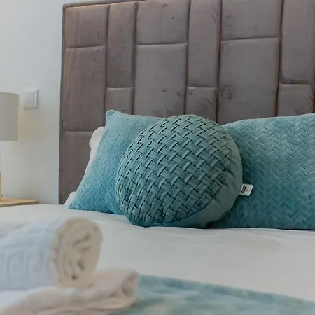 Stunning W/ Free Parking By Lovelystay * Oporto