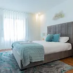 Stunning W/ Free Parking By Lovelystay Πόρτο