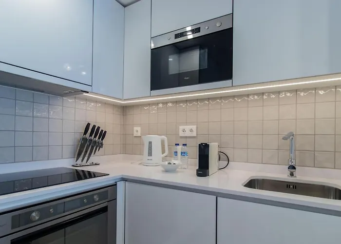 Daire Stunning W/ Free Parking By Lovelystay Porto