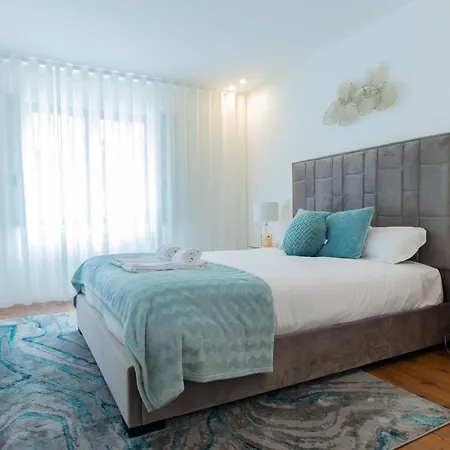 Stunning W/ Free Parking By Lovelystay Porto