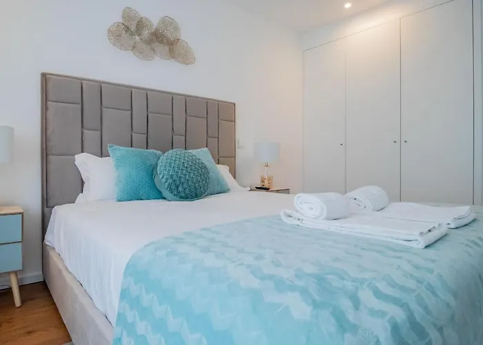 Stunning W/ Free Parking By Lovelystay * Πόρτο